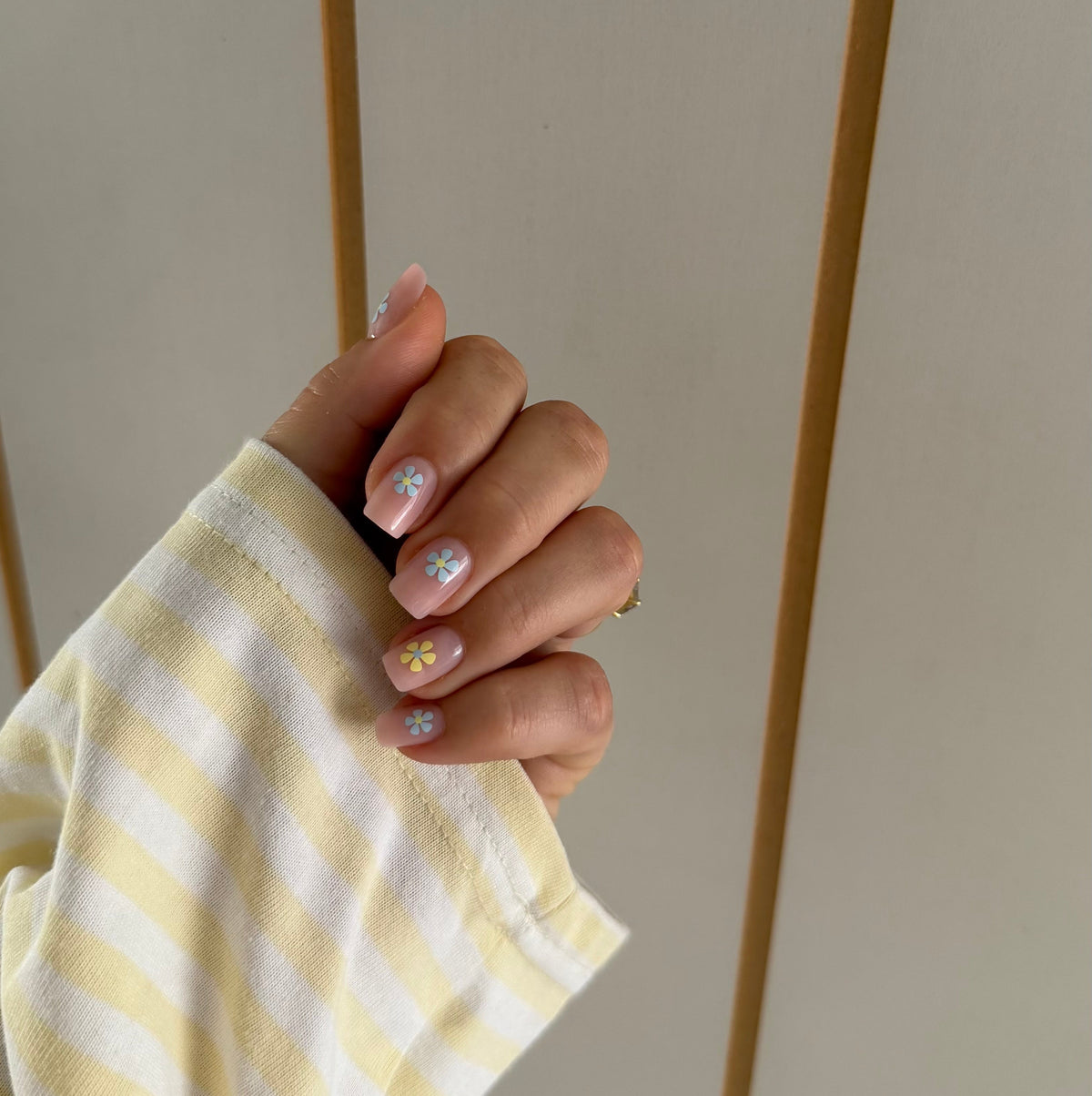 Petal | press-on nails | square