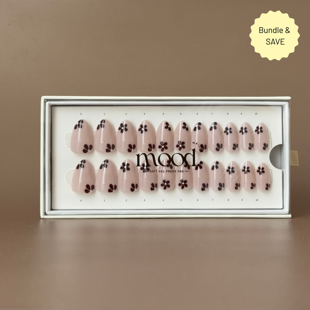 Cocoa | press-on nails | short almond