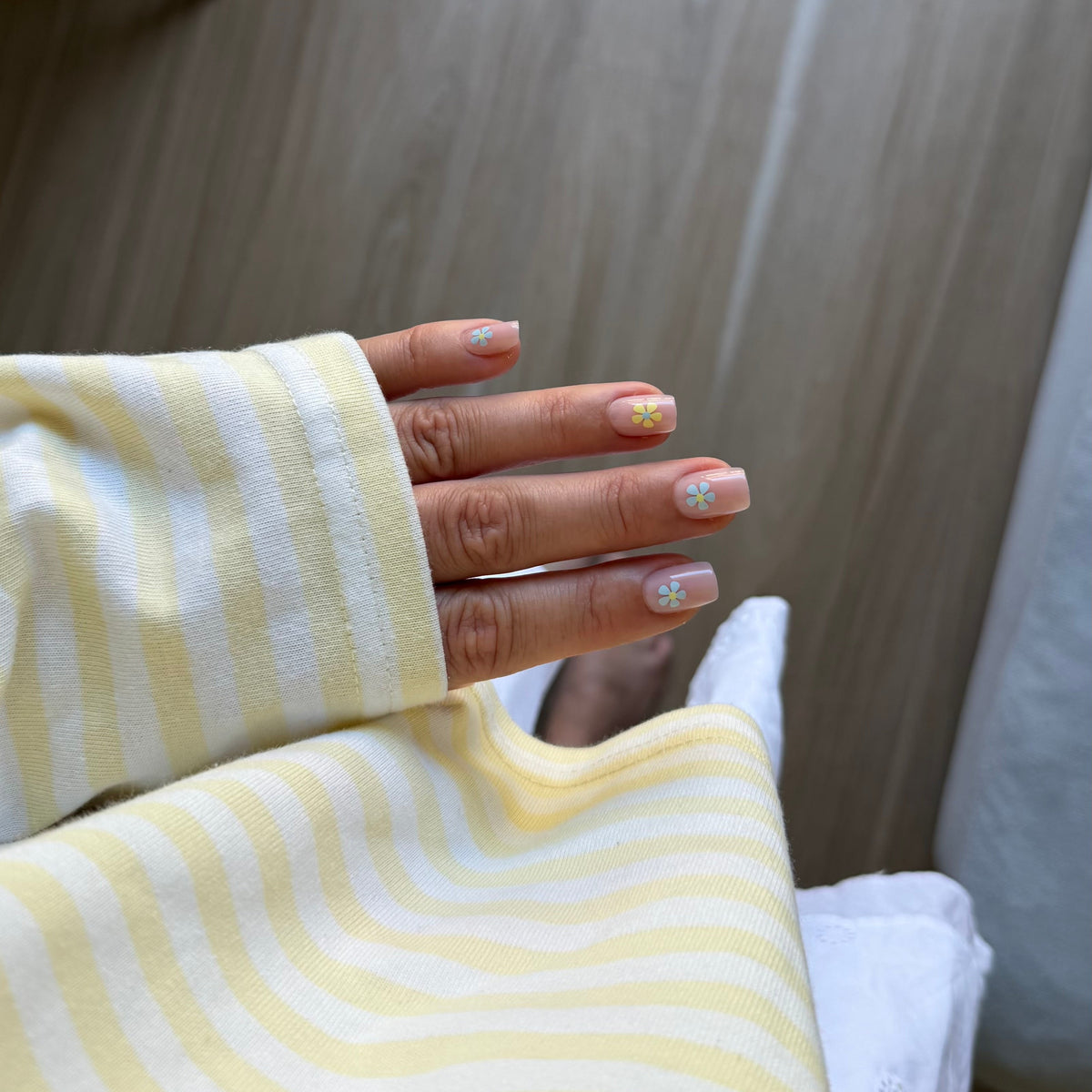 Petal | press-on nails | square