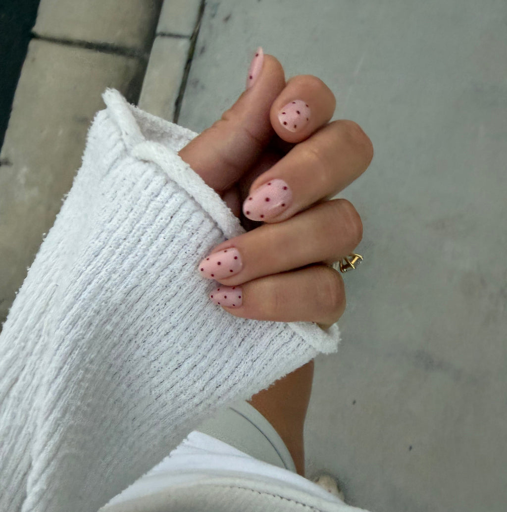 Sprinkle | press-on nails | oval
