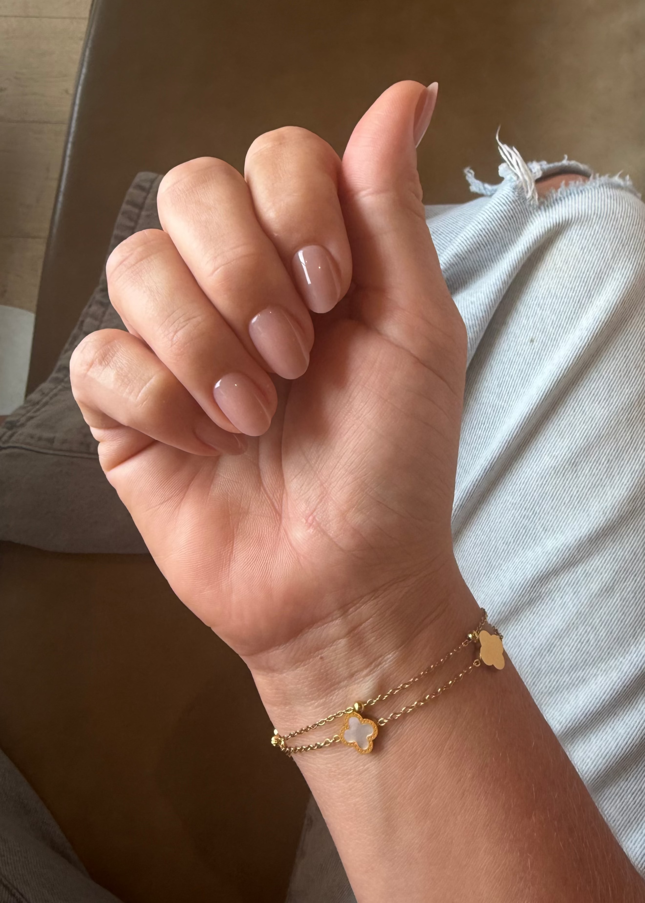 Nude Mood | press-on nails | oval