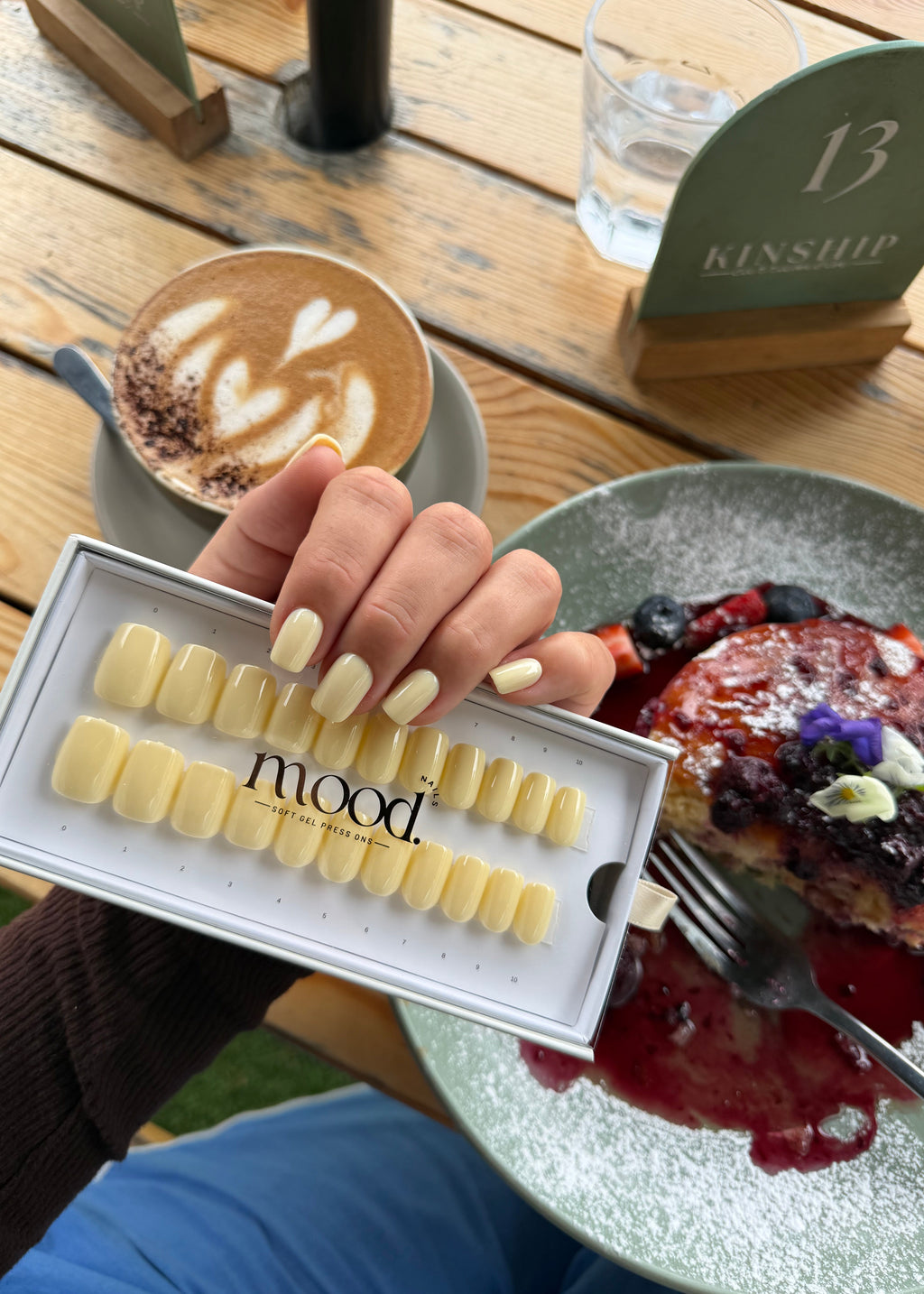 Butter | press-on nails | square
