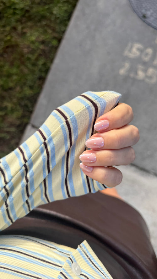 Polka Chrome | press-on nails | oval