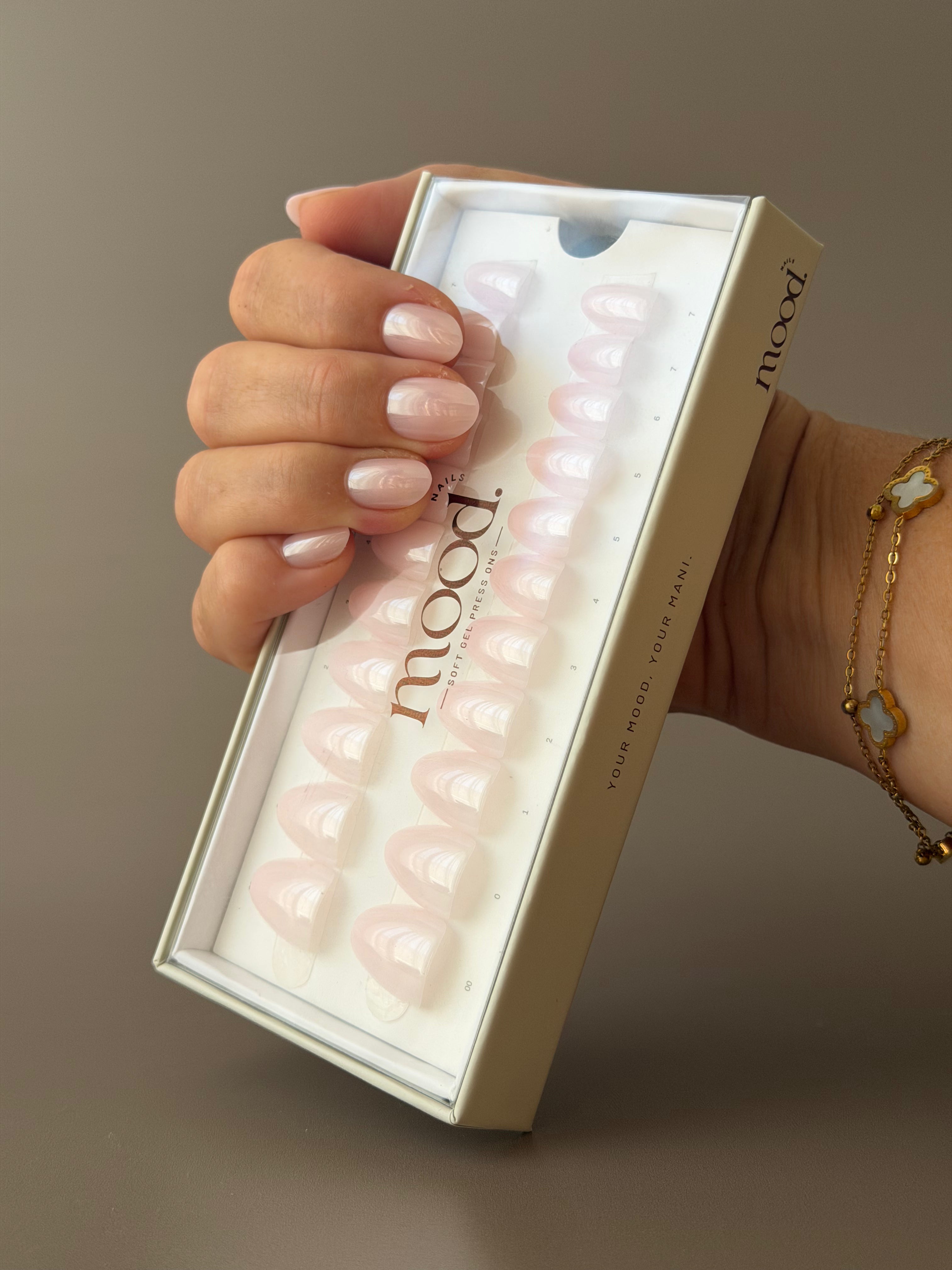 Glazed | press-on nails | oval