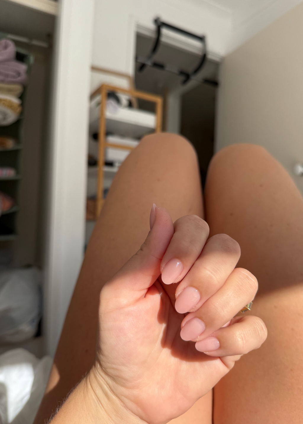 Nude Mood | press-on nails | oval