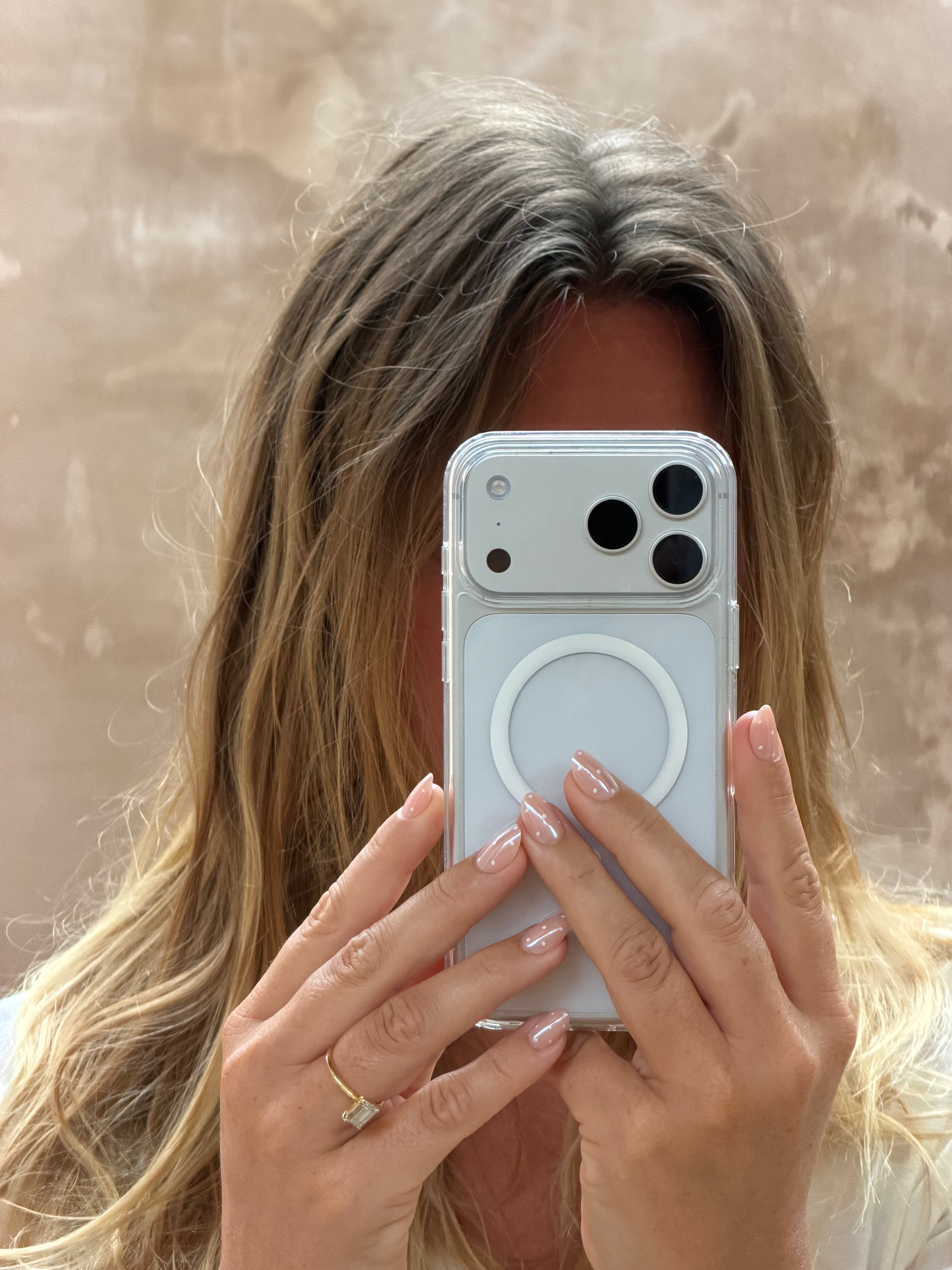 Polka Chrome | press-on nails | oval
