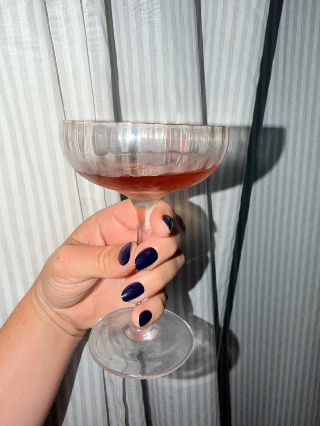 Midnight | press-on nails | oval