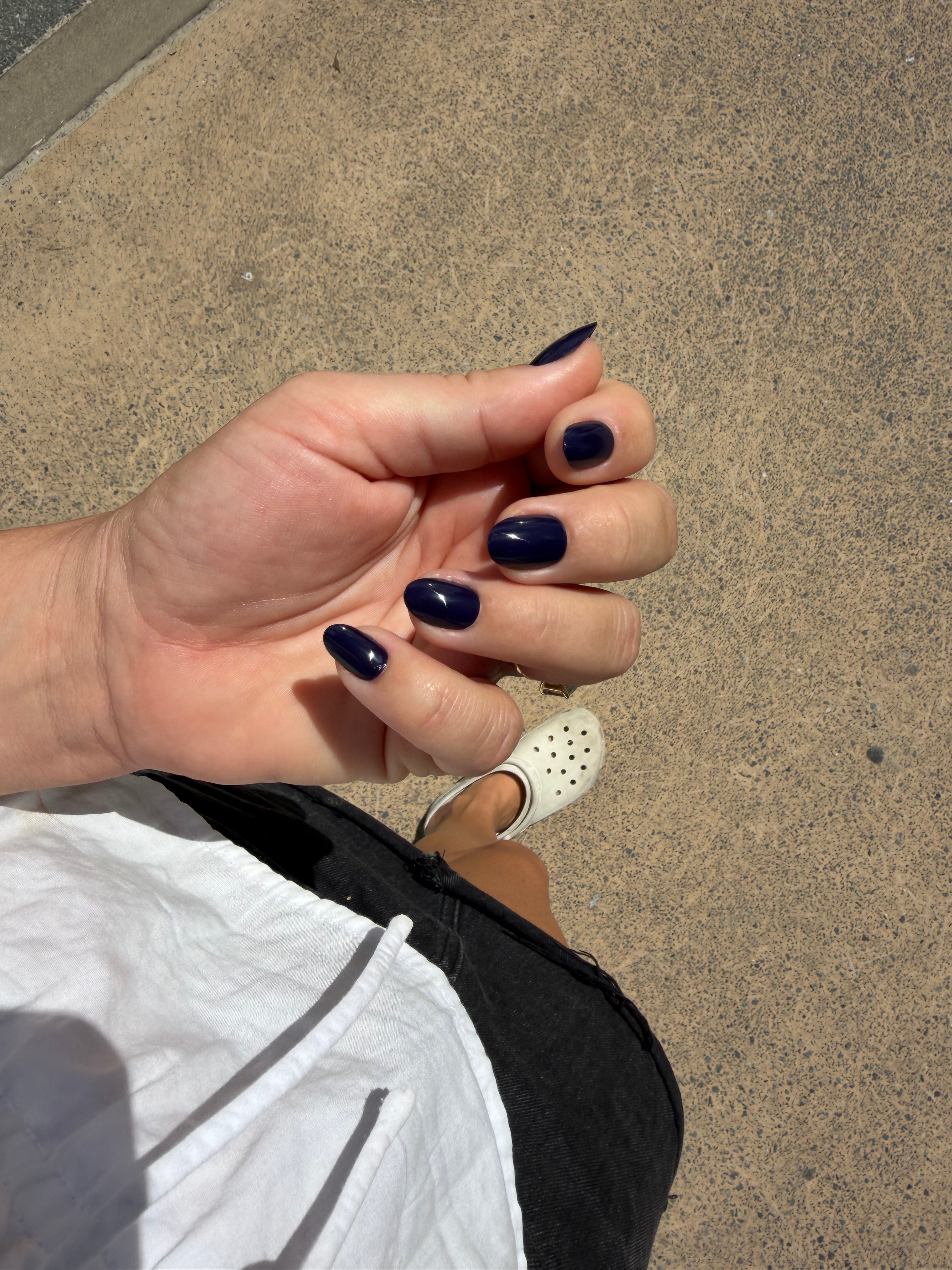 Midnight | press-on nails | oval