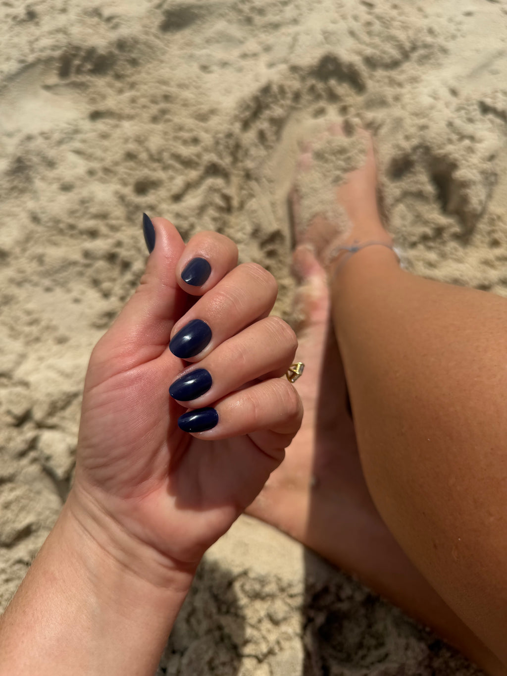 Midnight | press-on nails | oval