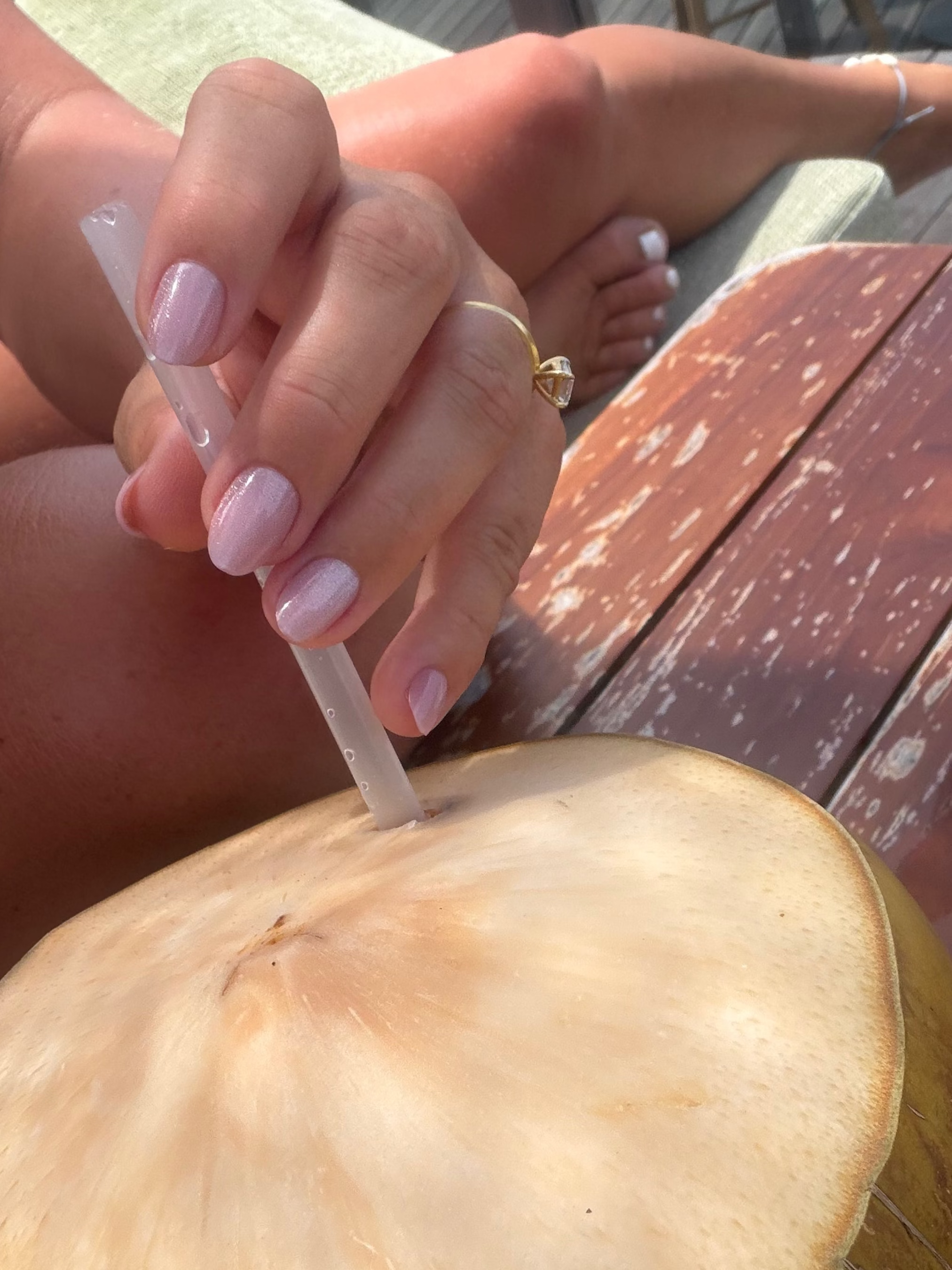 Velvet | press-on nails | oval