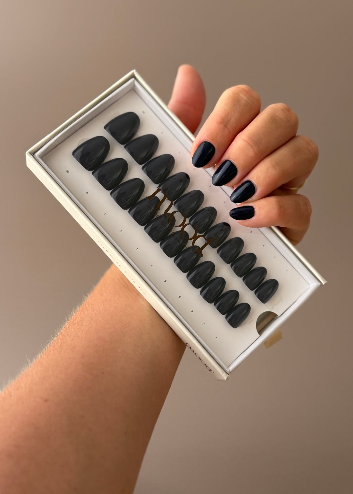 Midnight | press-on nails | oval