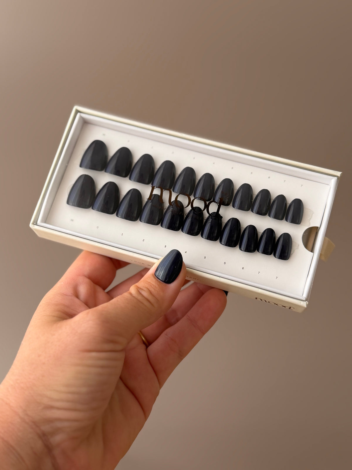 Midnight | press-on nails | oval