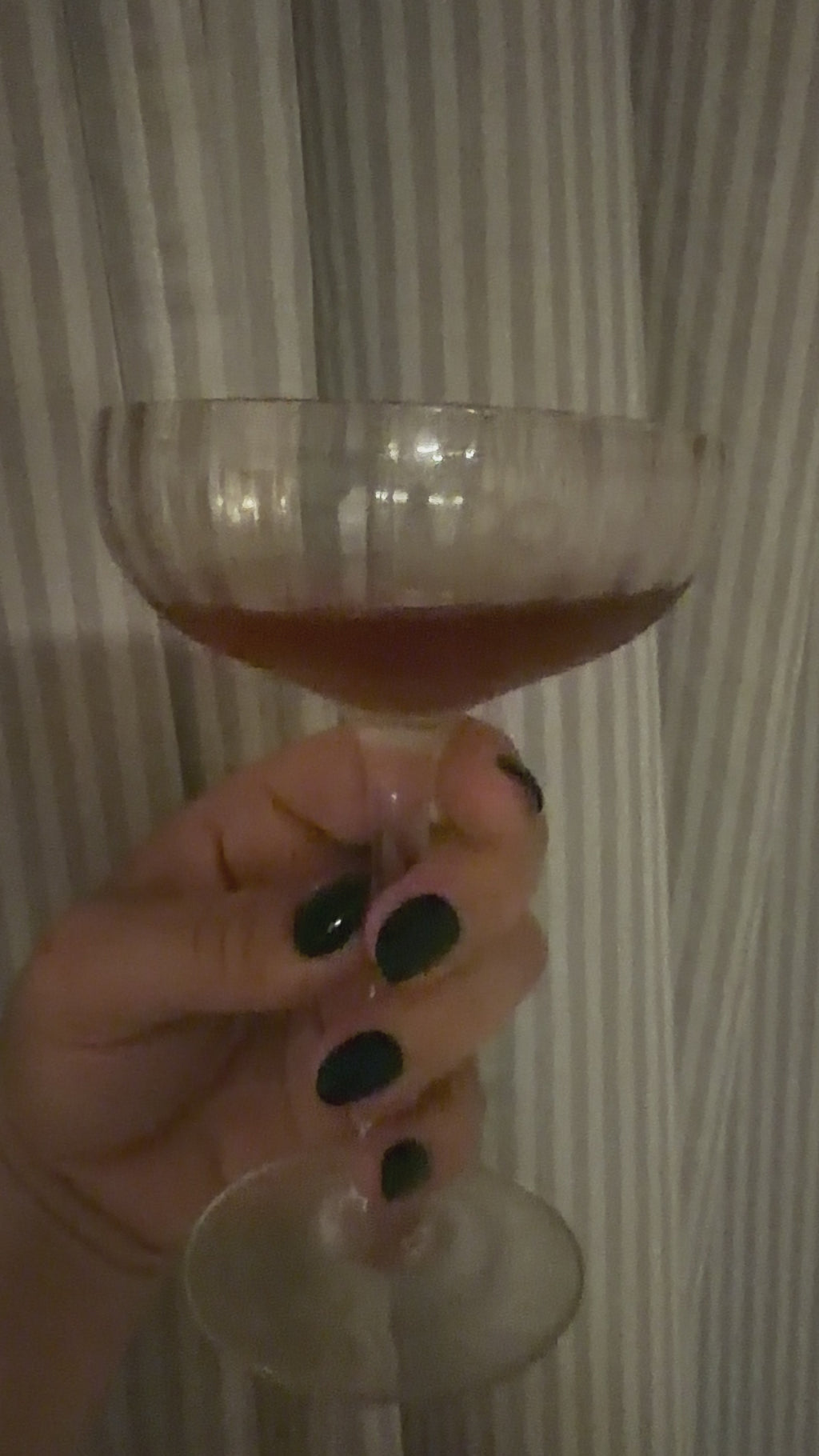 Midnight | press-on nails | oval