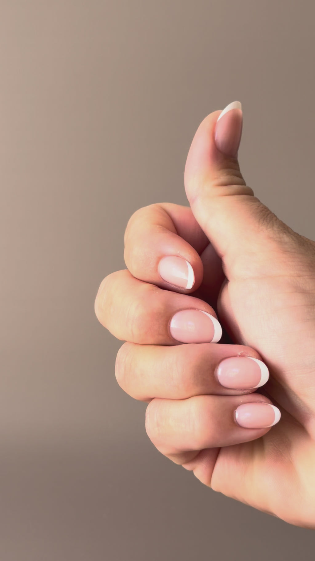 Main character | press-on nails | oval