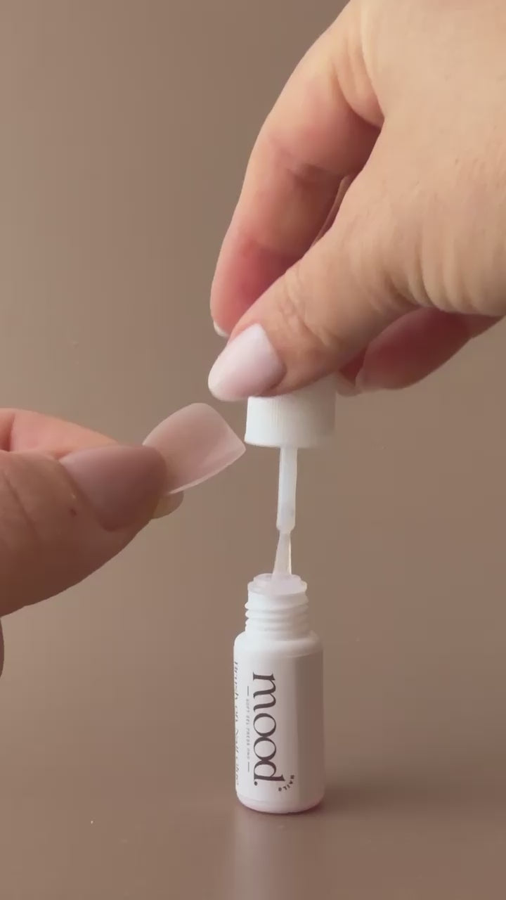 Brush-On Nail Glue